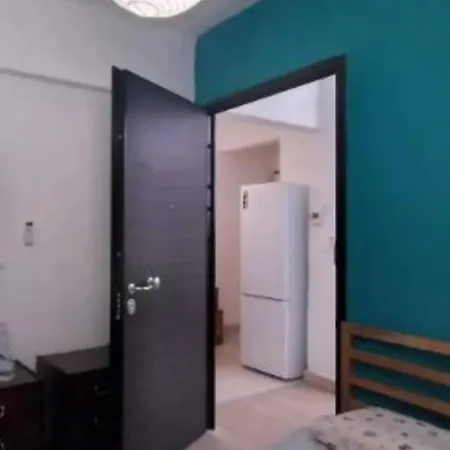 Apartment 2 Bedroom Heart Of Center *